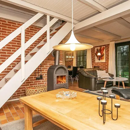 6 Person Holiday In Ulfborg *